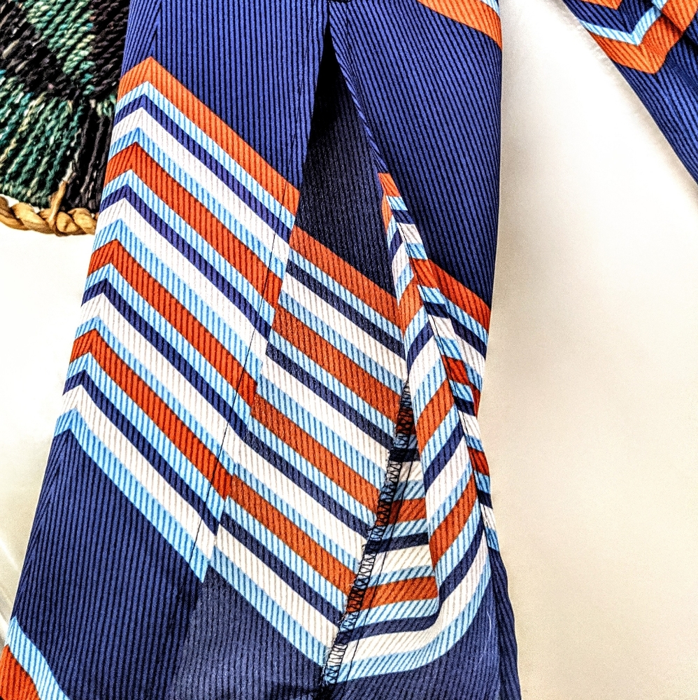 🔴SOLD🔴 Chico's Chevron Tunic Blouse Slit Sleeves - Picture 4 of 8